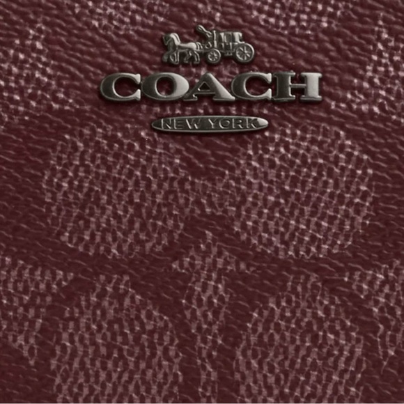 Coach Boxed Corner Zip Wristlet In Signature Canvas With Charms - Picture 3 of 4